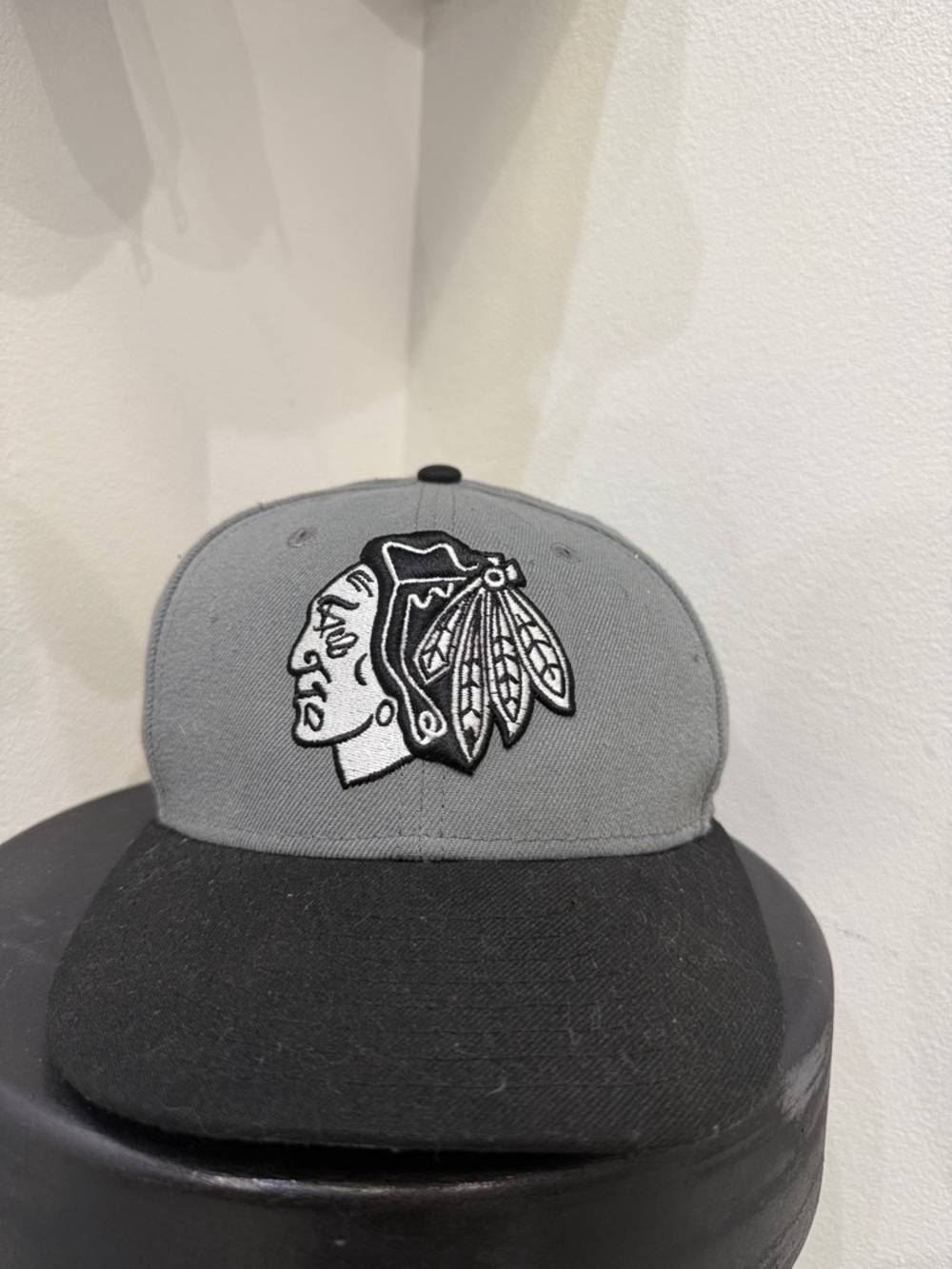 Chicago BlackHawks Gray and Black Embroidered Logo Snapback Hat